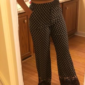 Pattern Flowy pants